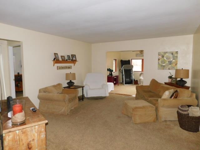 5160 Cochrane Road Almont, MI 48003 - Photo 6 of 39 50070076-5.JPG