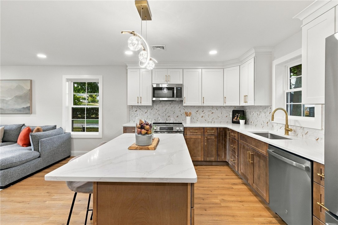 223 Jenckes Street Woonsocket, RI 02895 - Photo 6 of 50 Gallery Image 6