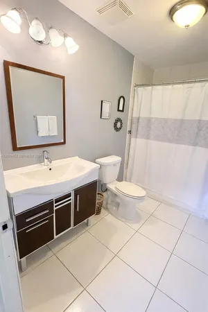 $2,800 | 6621 Southwest 116th Place, Unit A2, Miami, FL 33173
