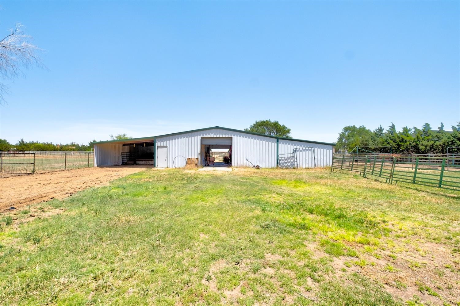 919 Robin Road Levelland, TX 79336 - Photo 26 of 29 Photo 26