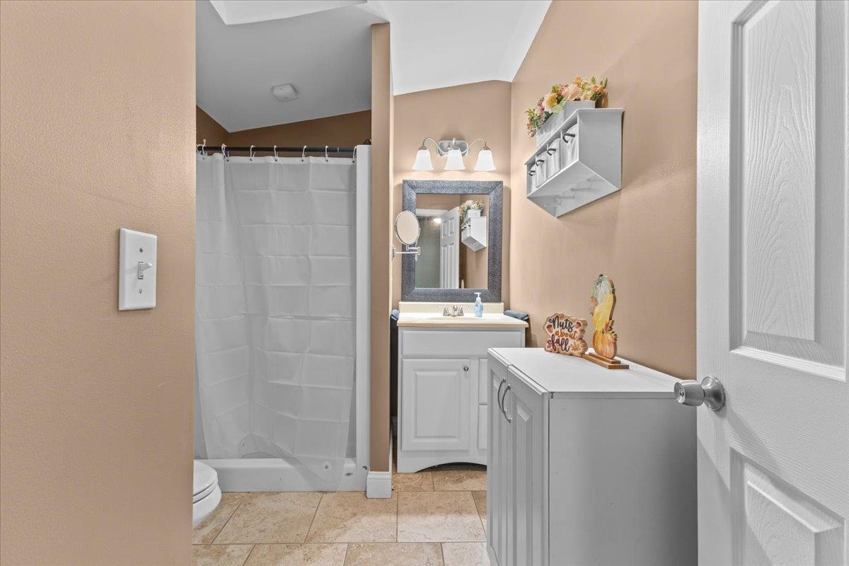 336 Trillium Road Williston, VT 05495 - Photo 23 of 32