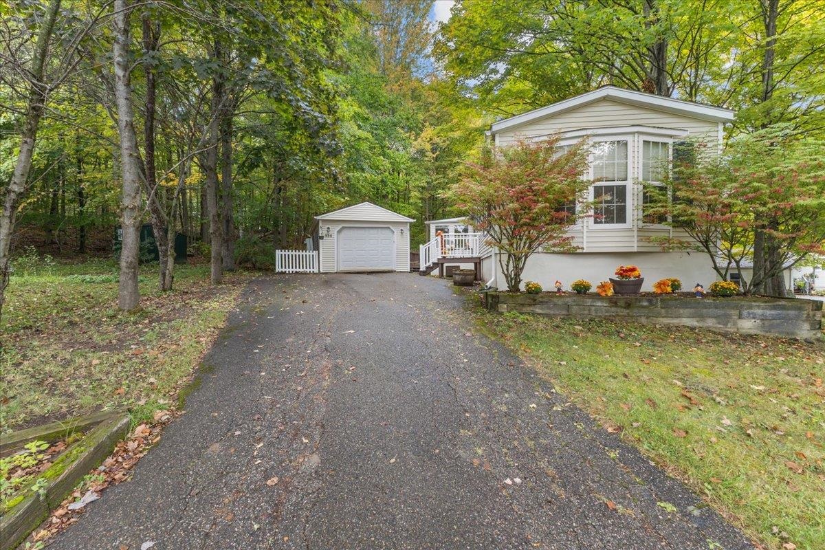 336 Trillium Road Williston, VT 05495 - Photo 31 of 32