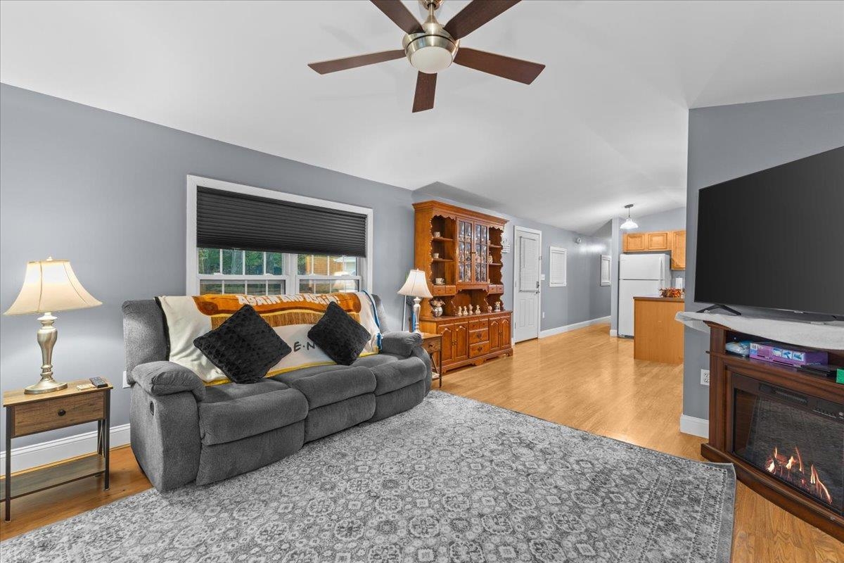 336 Trillium Road Williston, VT 05495 - Photo 6 of 32