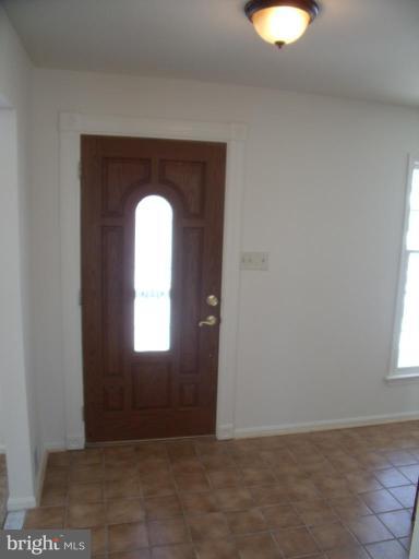 2963 Gracefield Road Silver Spring, MD 20904 - Photo 7 of 30 a view of a livingroom with window