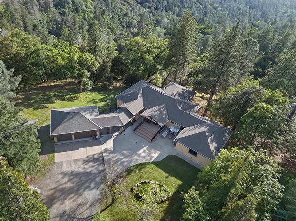 $1,425,000 | 4860 Questa Mirada Court, Camino, CA 95709