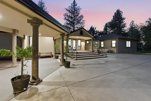 $1,425,000 | 4860 Questa Mirada Court, Camino, CA 95709