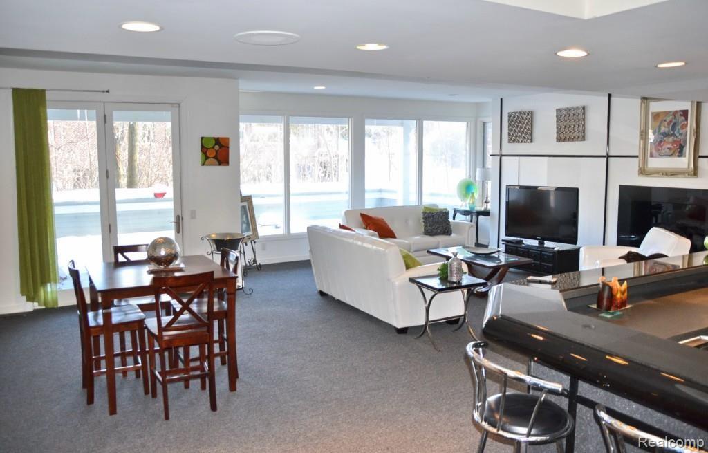 4375 Echo Road Bloomfield Hills, MI 48302 - Photo 27 of 40 Walkout Lower Level