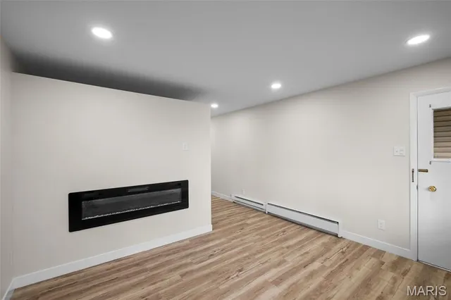 $97,900 | 9924 Bunker Hill Drive, Unit G, St. Louis, MO 63123