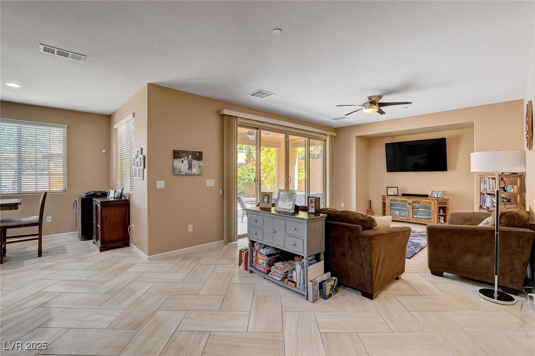 2544 Sable Ridge Street Henderson, NV 89044 - Photo 8 of 58 Gallery Image 8