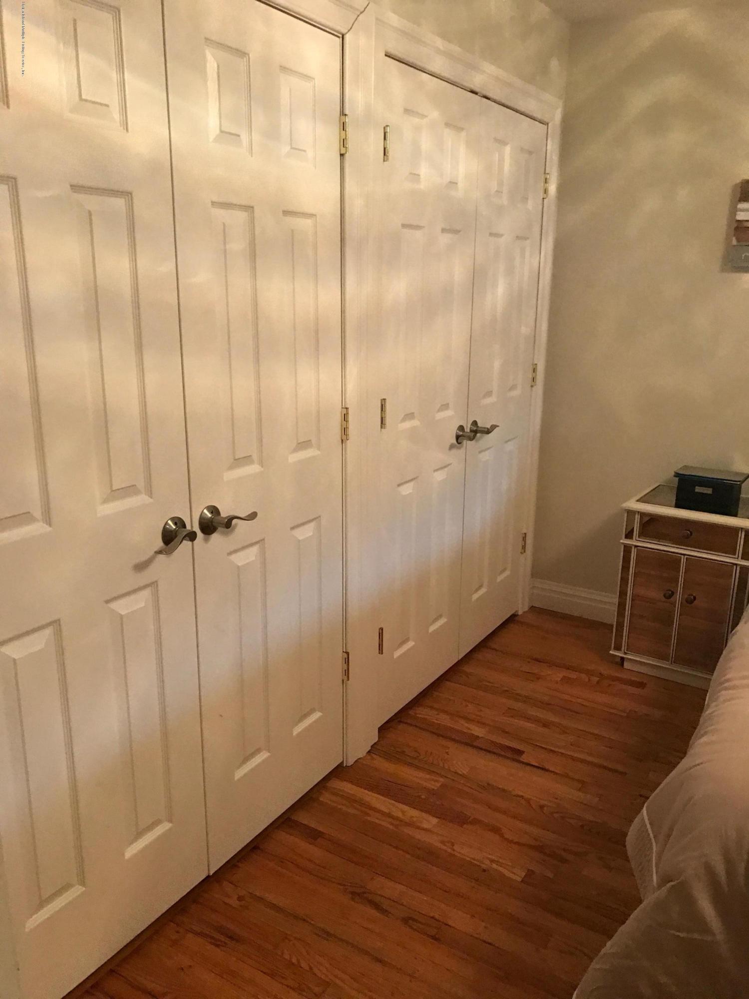 420 Beach Road Staten Island, NY 10312 - Photo 9 of 18 966B3BCC-223B-40E9-B850-DBC340A3D667