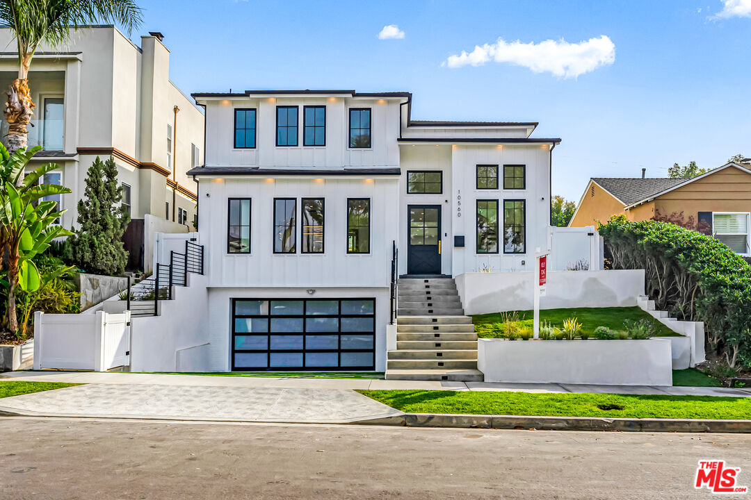 10560 Clarkson Road Los Angeles, CA 90064 - Photo 2 of 36 Gallery Image 2