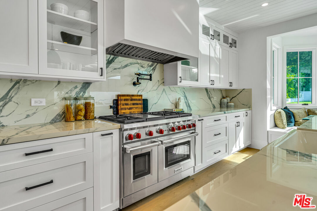 10560 Clarkson Road Los Angeles, CA 90064 - Photo 11 of 36 Gallery Image 11