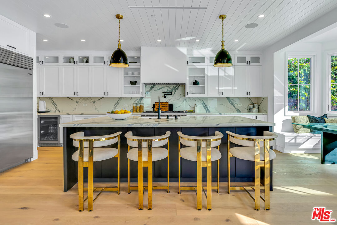 10560 Clarkson Road Los Angeles, CA 90064 - Photo 12 of 36 Gallery Image 12