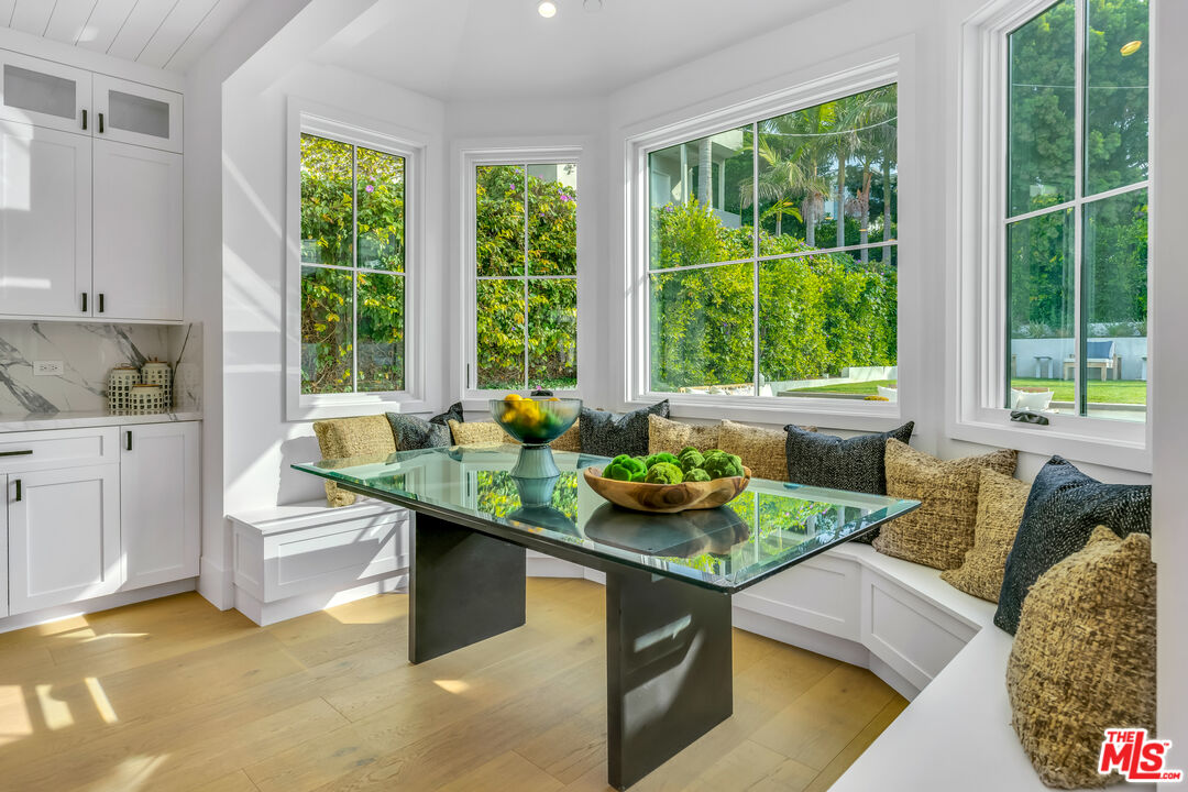 10560 Clarkson Road Los Angeles, CA 90064 - Photo 13 of 36 Gallery Image 13