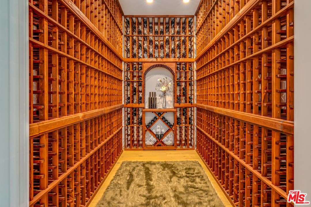 10560 Clarkson Road Los Angeles, CA 90064 - Photo 16 of 36 Gallery Image 16