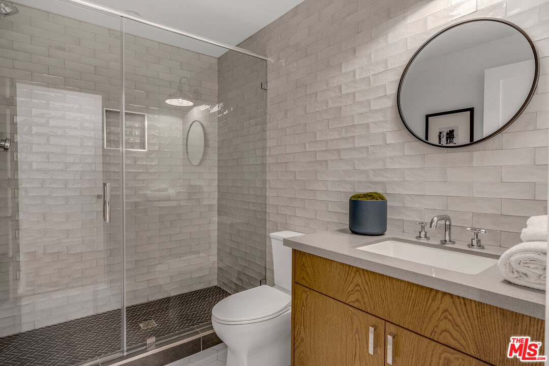 10560 Clarkson Road Los Angeles, CA 90064 - Photo 27 of 36 Gallery Image 27