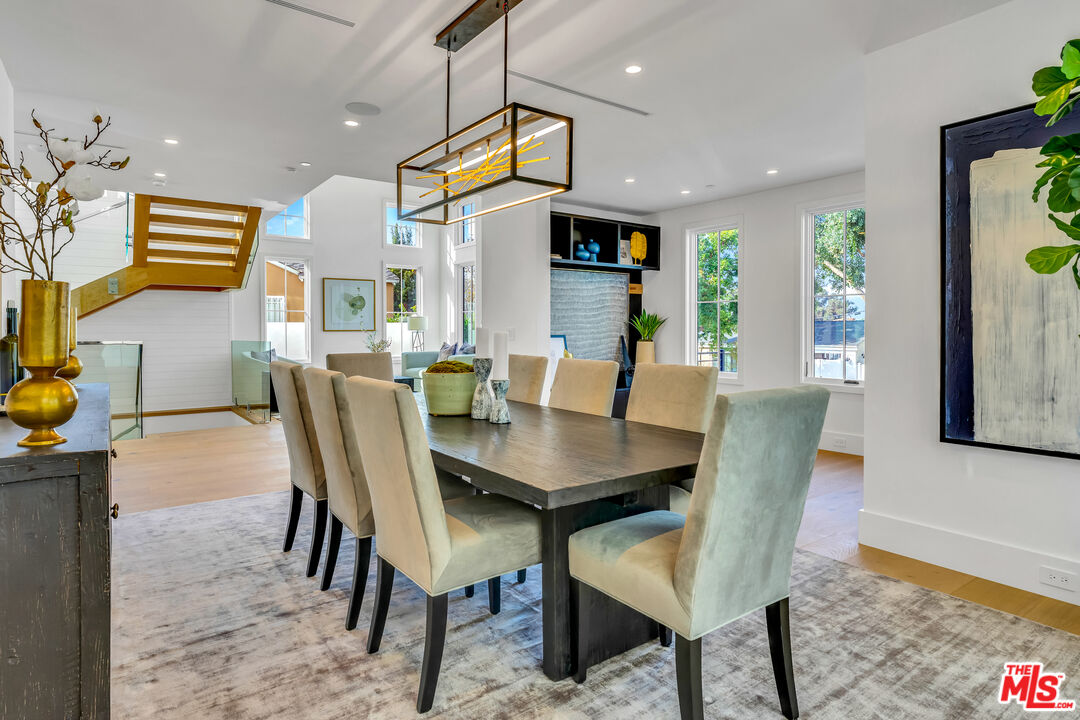 10560 Clarkson Road Los Angeles, CA 90064 - Photo 6 of 36 Gallery Image 6