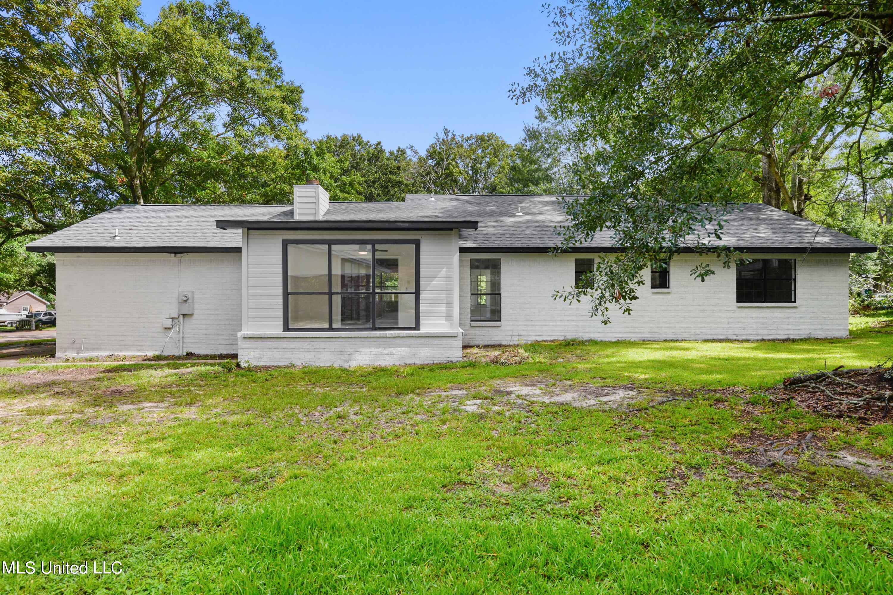 5030 Ridgewood Drive Moss Point, MS 39563 - Photo 23 of 23 023 (2)