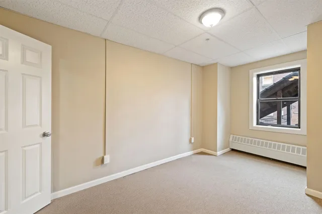 $1,650 | 1 Pleasant Street, Unit 212, Claremont, NH 03743