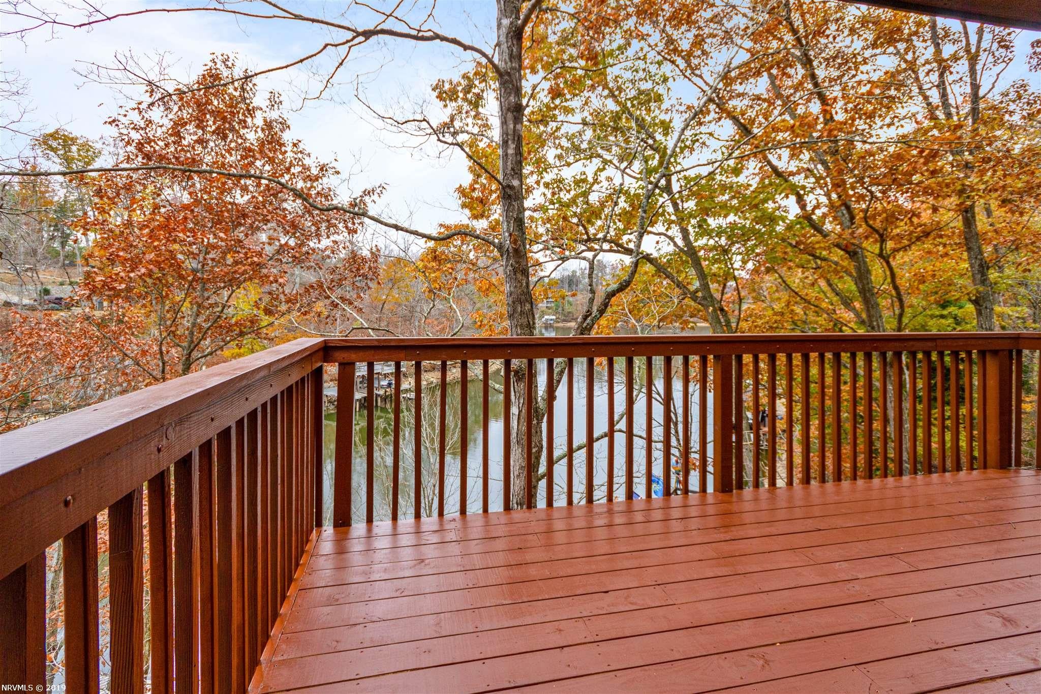 4649 Heavener Road Radford, VA 24141 - Photo 8 of 44 Gallery Image 8