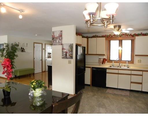64 Richardson Corner Road Charlton, MA 01507 - Photo 8 of 29 Gallery Image 8