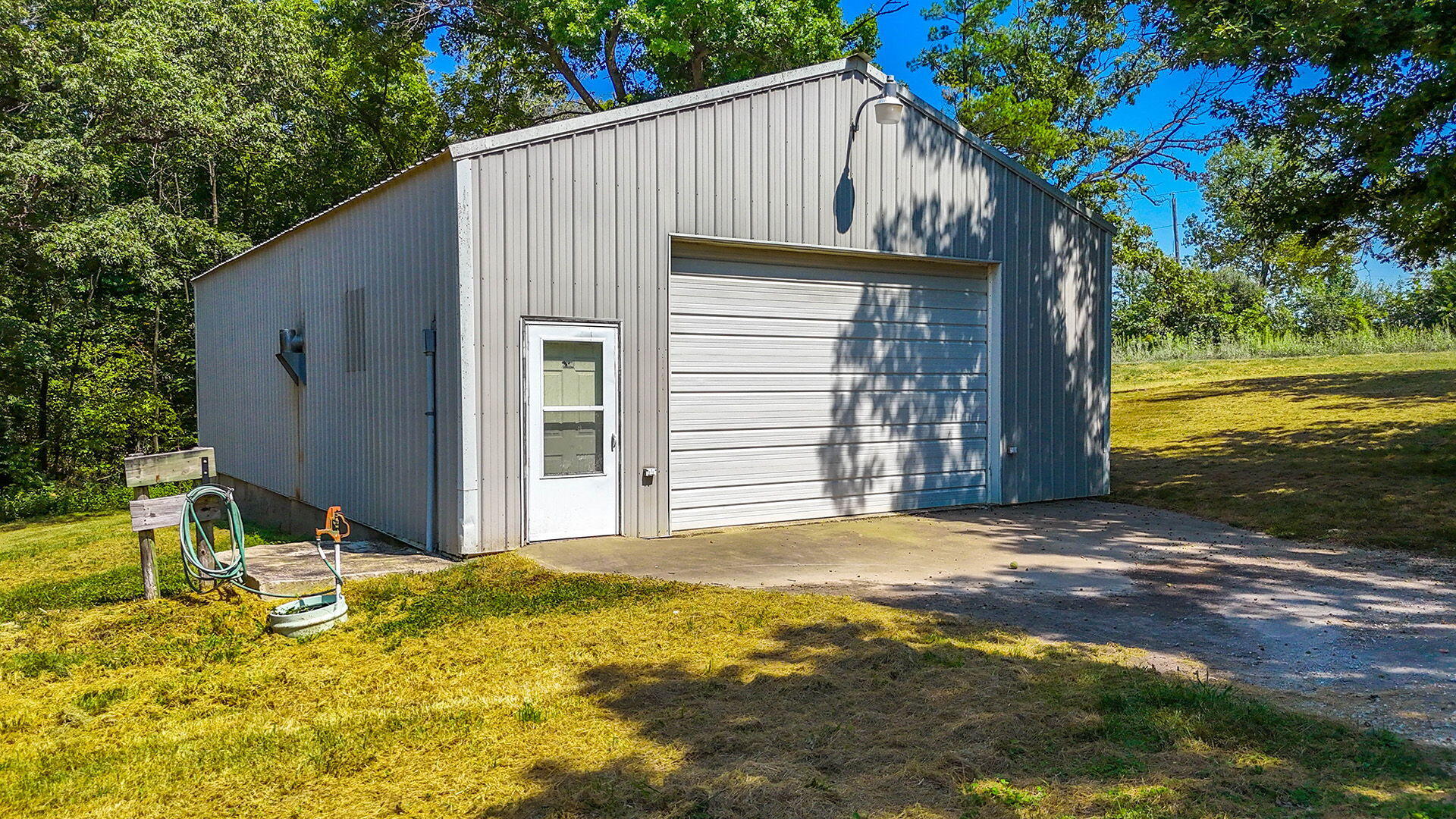 11731 Audrain Road East Centralia, MO 65240 - Photo 37 of 57 Gallery Image 37