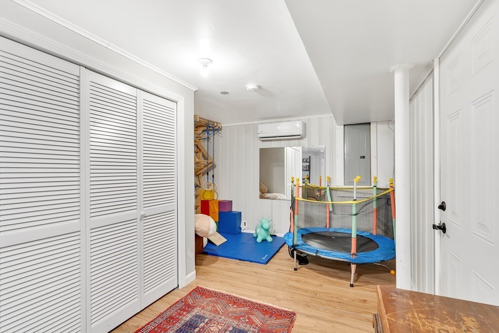 148 Concord Road Wayland, MA 01778 - Photo 19 of 25
