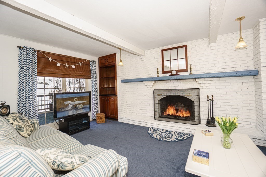 35 Cedar Street Marblehead, MA 01945 - Photo 18 of 39 Gallery Image 18