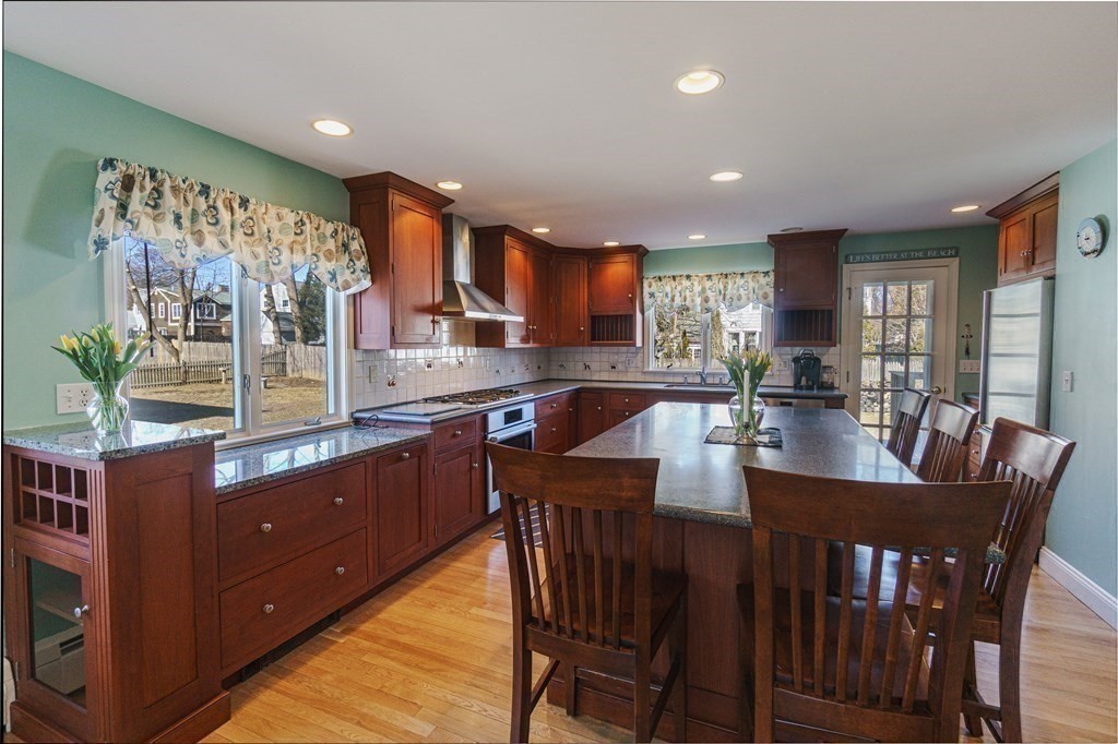 35 Cedar Street Marblehead, MA 01945 - Photo 21 of 39 Gallery Image 21