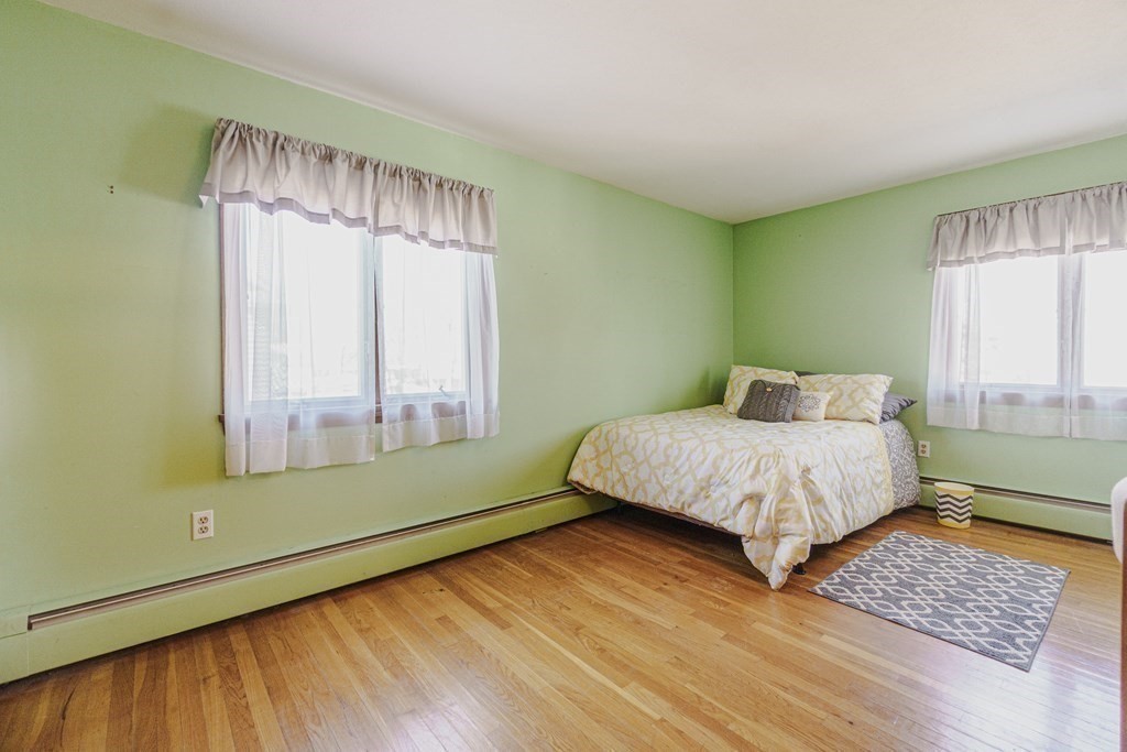 35 Cedar Street Marblehead, MA 01945 - Photo 31 of 39 Gallery Image 31