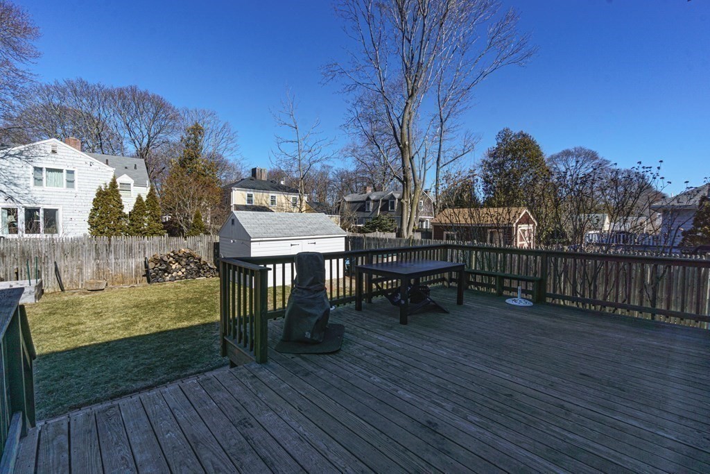 35 Cedar Street Marblehead, MA 01945 - Photo 6 of 39 Gallery Image 6