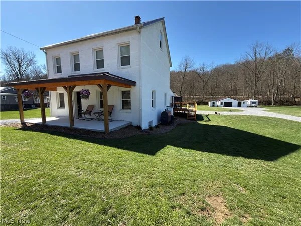 $304,000 | 11820 Highway 43, Amsterdam, OH 43903