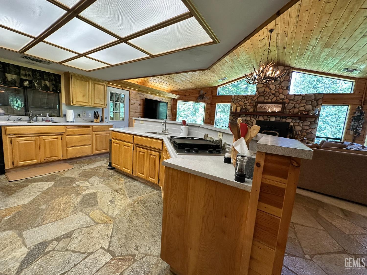 Undisclosed Address Springville, CA 93265 - Photo 9 of 29