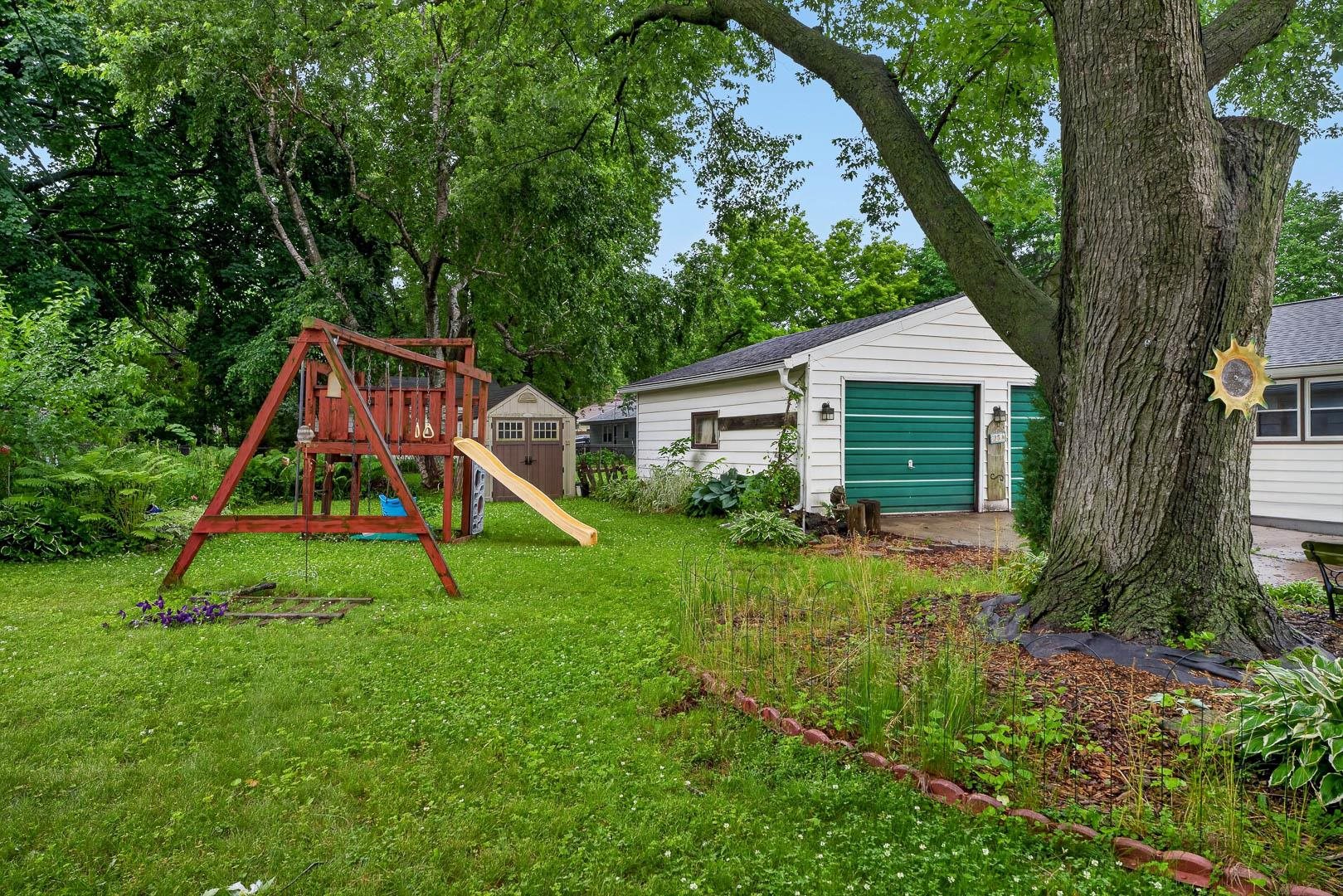 4313 School Madison, WI 53704 - Photo 50 of 56