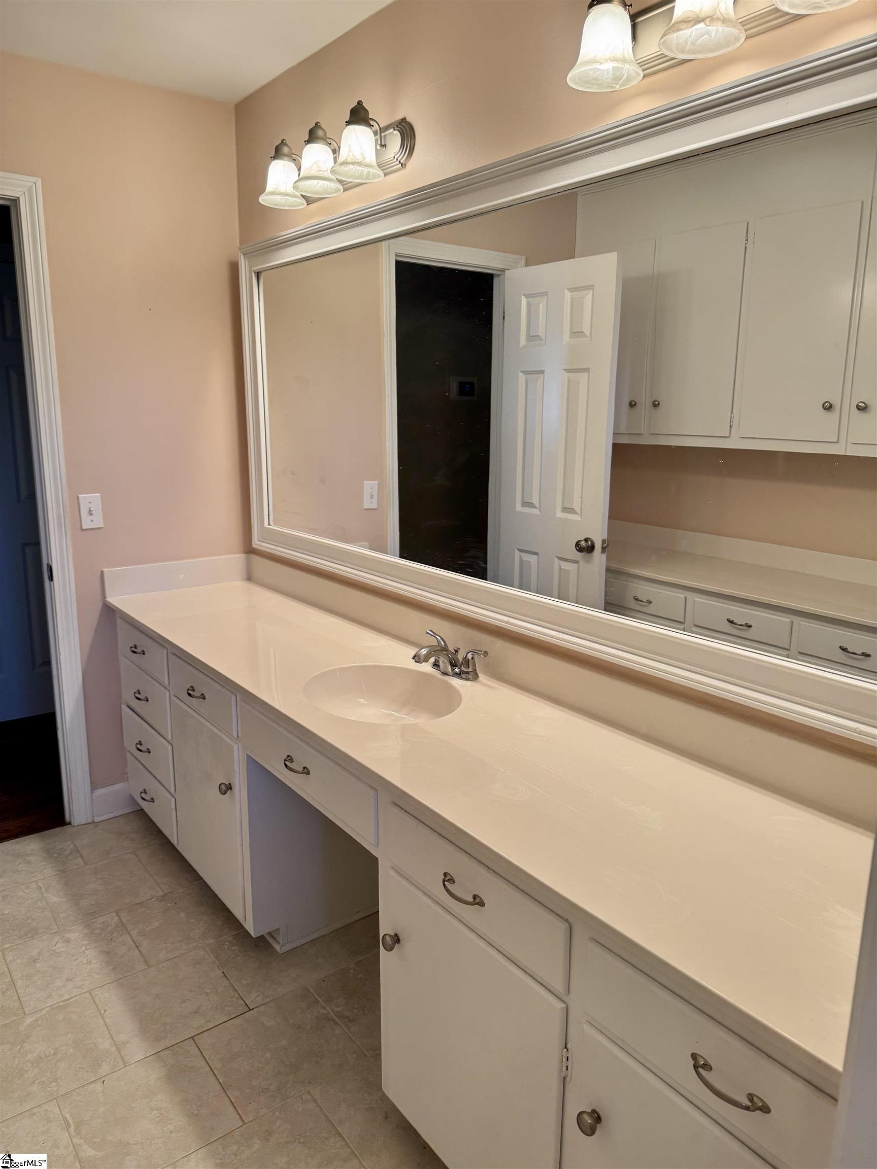 116 Waddell Road Greenville, SC 29609 - Photo 28 of 45 Gallery Image 28