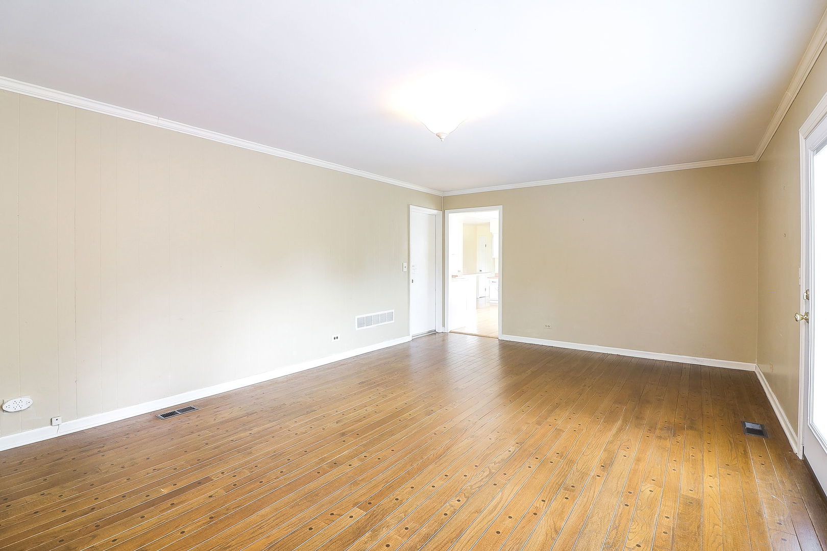 423 Warwick Drive Naperville, IL 60565 - Photo 24 of 31