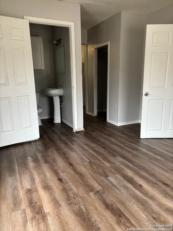 $875 | 5534 San Fernando Street, Unit 2, San Antonio, TX 78237