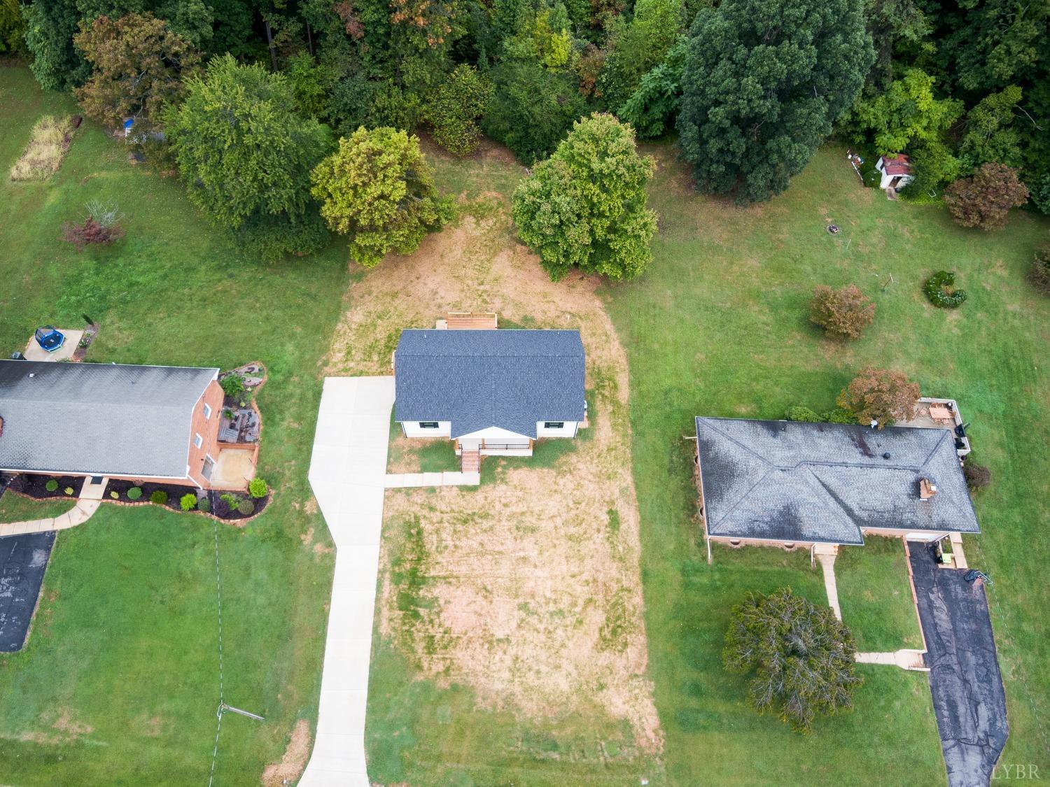 209 Charldon Road Lynchburg, VA 24501 - Photo 31 of 38 Gallery Image 31