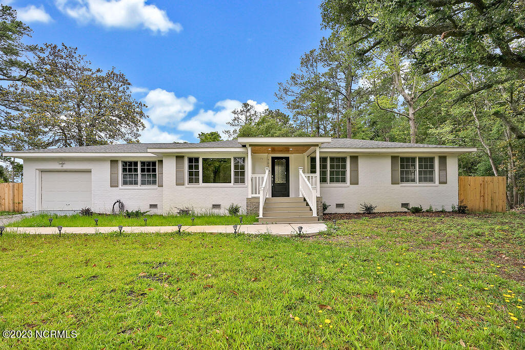 7014 Masonboro Sound Road Wilmington, NC 28409 - Photo 1 of 46 7014MasonboroSoundRd-1