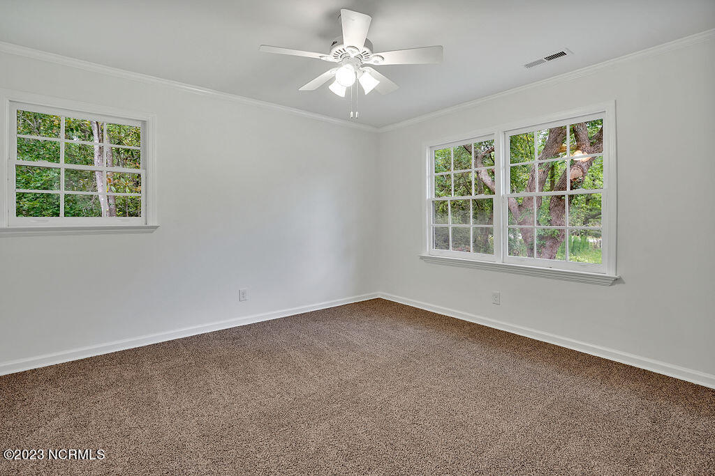 7014 Masonboro Sound Road Wilmington, NC 28409 - Photo 17 of 46 7014MasonboroSoundRd-22