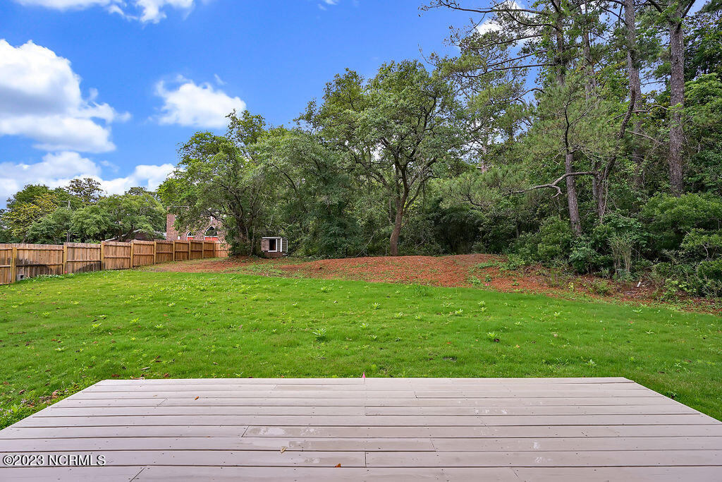 7014 Masonboro Sound Road Wilmington, NC 28409 - Photo 34 of 46 7014MasonboroSoundRd-44