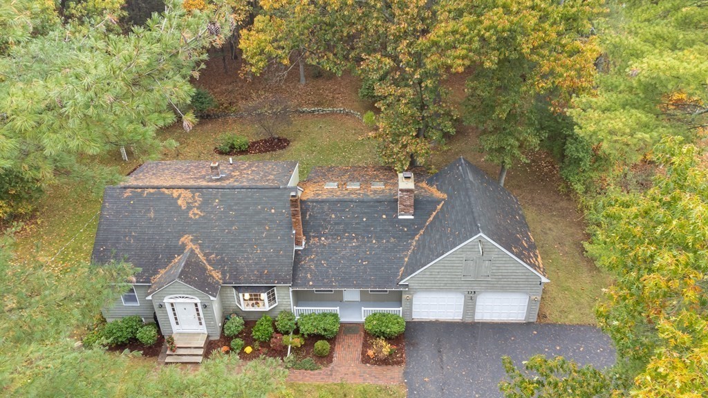135 Abbot Street Andover, MA 01810 - Photo 5 of 42