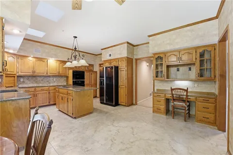 $599,950 | 12726 Mohawk Circle, Leawood, KS 66209