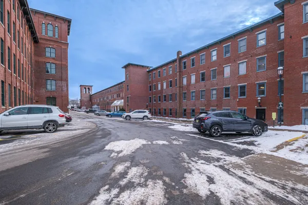$354,900 | 1 Saco Island Terrace, Unit 113, Saco, ME 04072