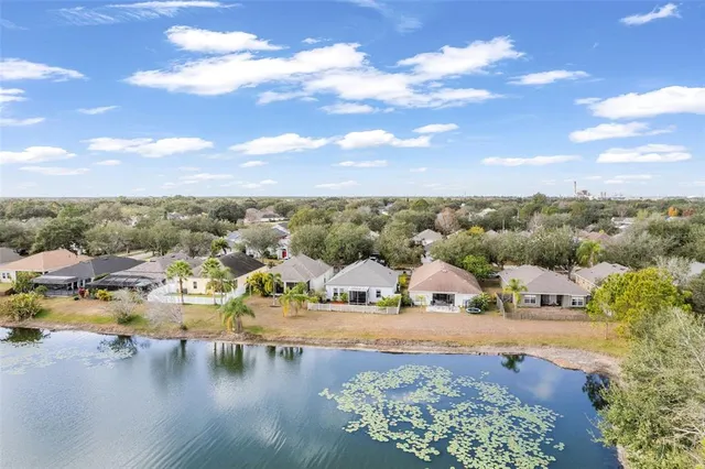 $349,900 | 6811 Monarch Park Drive, Apollo Beach, FL 33572