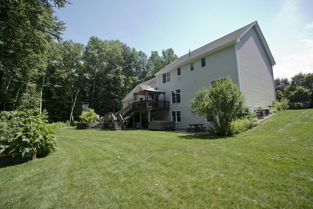 37 Crescent Ridge Road Westfield, MA 01085 - Photo 28 of 30 Gallery Image 28