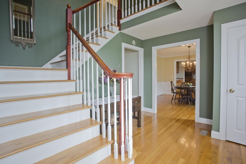 37 Crescent Ridge Road Westfield, MA 01085 - Photo 4 of 30 Gallery Image 4