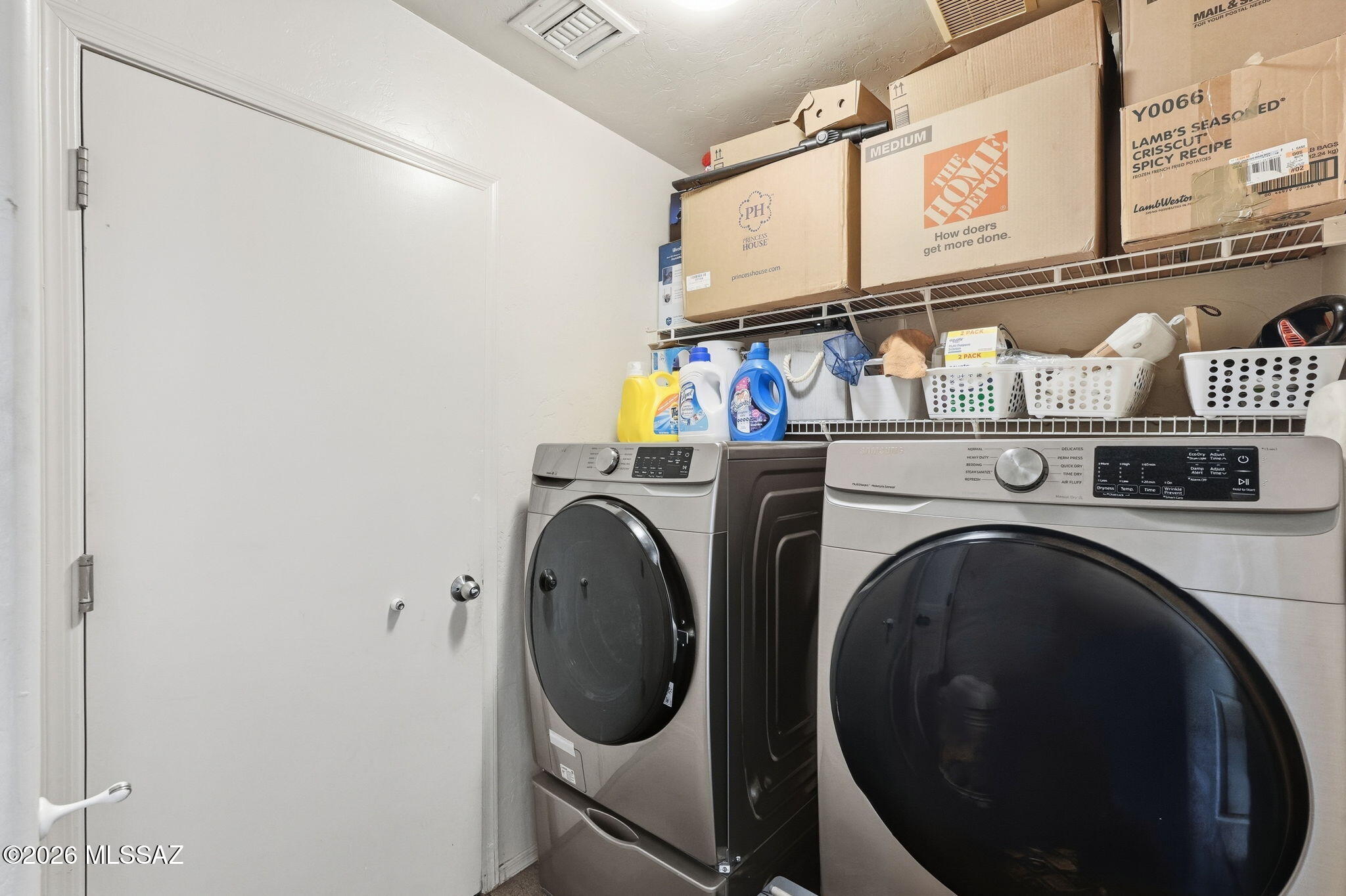 91 Círculo Cortez Rio Rico, AZ 85648 - Photo 29 of 50 Laundry Room