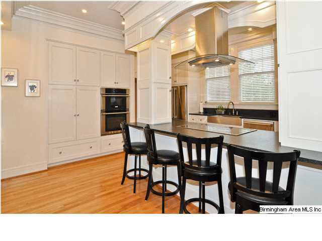972 Linwood Road Birmingham, AL 35222 - Photo 12 of 32