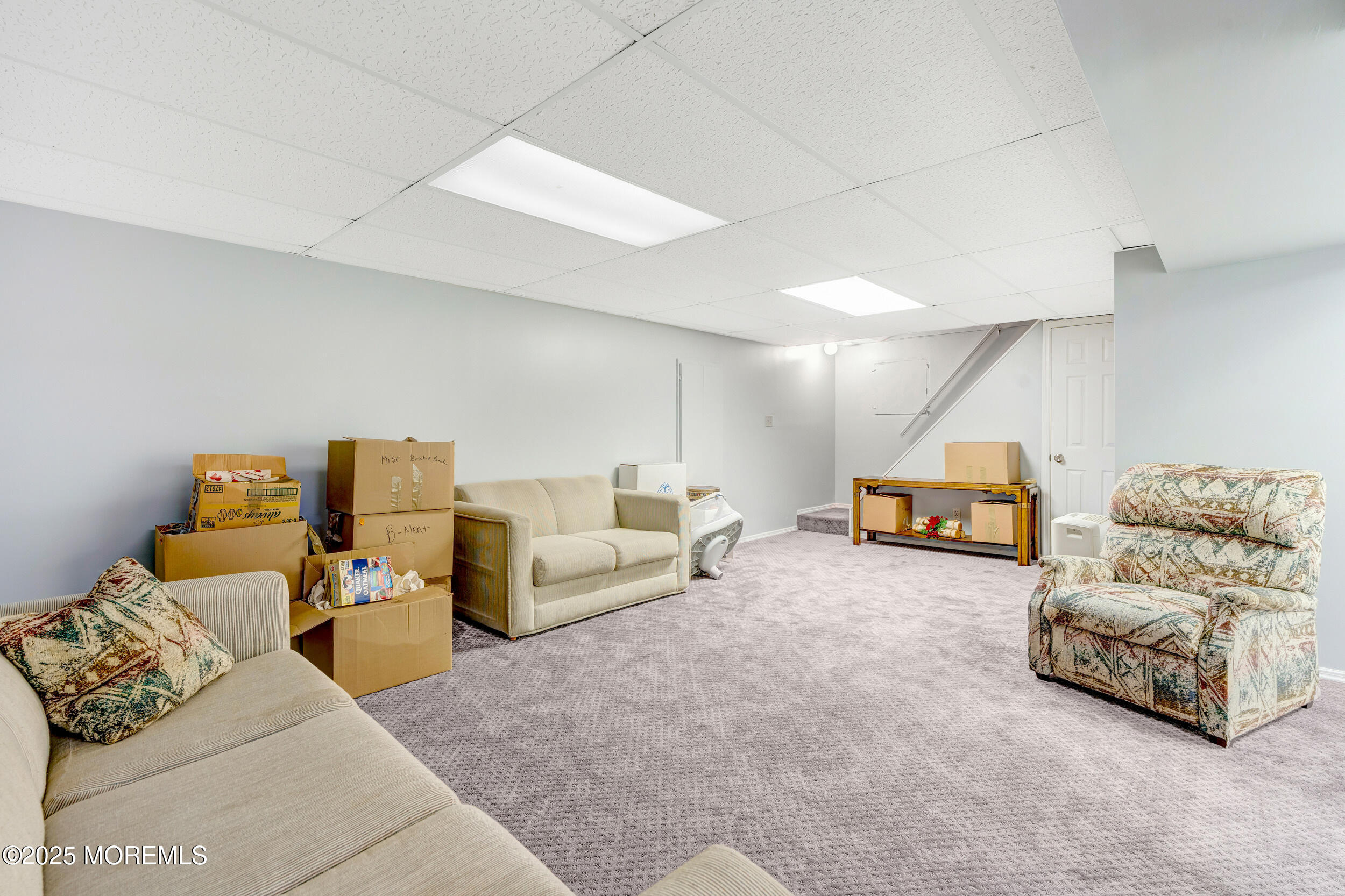 21 Meadowbrook Drive Howell, NJ 07731 - Photo 45 of 52 053